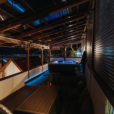 Jacuzzi With Panoramic View Relax Maison Holiday home Sarajevo