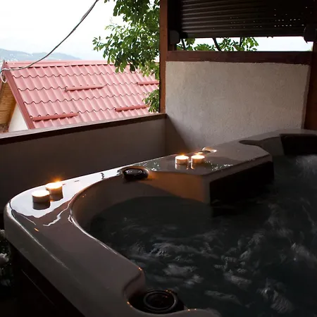 Vikendica Jacuzzi With Panoramic View Relax Maison *