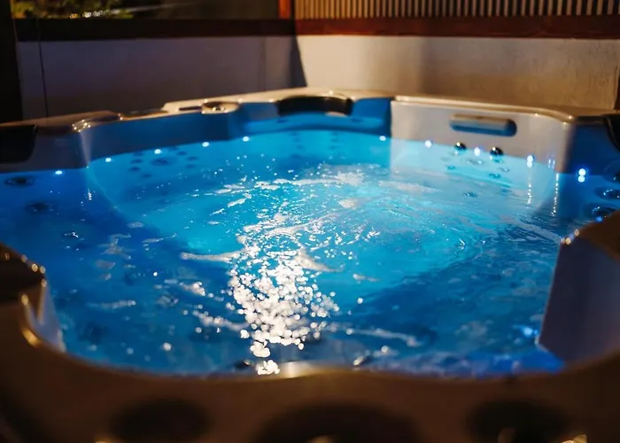 Holiday home Jacuzzi With Panoramic View Relax Maison *